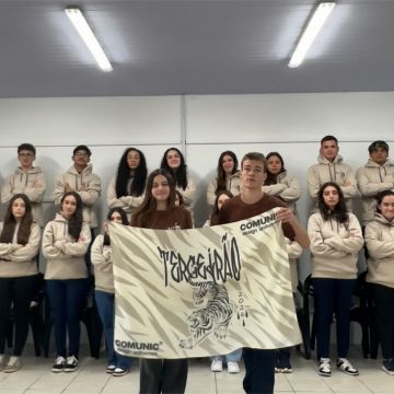 Estudantes de São João do Sul criam rádio escolar
