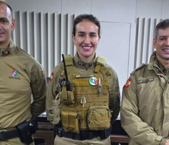 HERÓIS DE FARDA: Policiais que salvaram vida em Sombrio recebem Moção Honrosa da Câmara de Vereadores