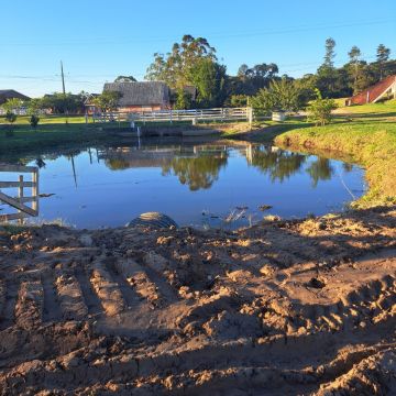 Defesa Civil e Samae realizam melhorias em drenagem na Lagoa da Serra