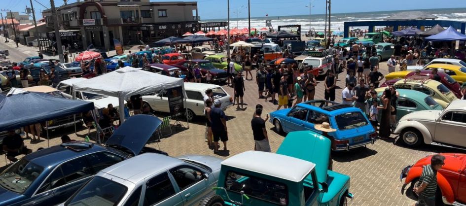 Encontro de Carros Antigos integra a programação da 33ª Festa do Peixe