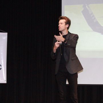 Palestra lotada de Arthur Igreja marca lançamento do FAN 2019