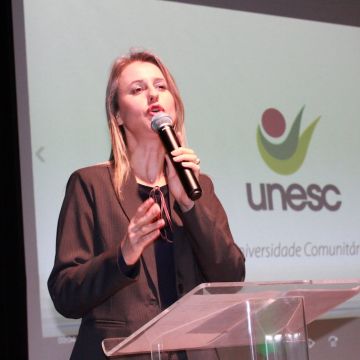 Palestra lotada de Arthur Igreja marca lançamento do FAN 2019