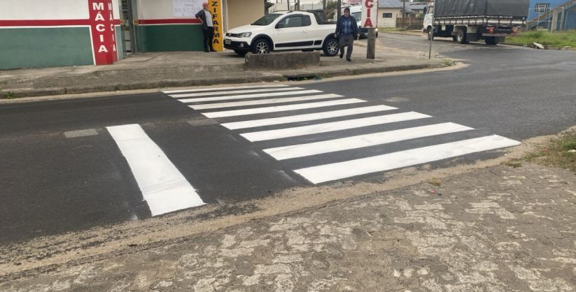 Faixas de pedestres recebem revitalização