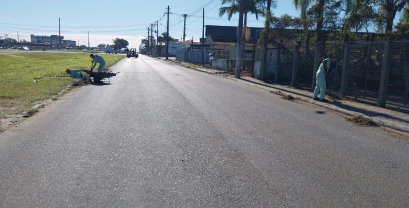 Projeto Recomeçar avança com limpeza urbana