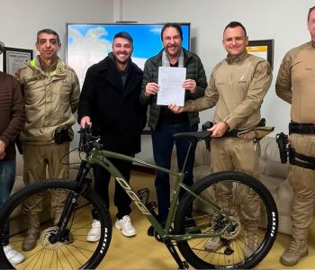Bicicletas são doadas à Polícia Militar