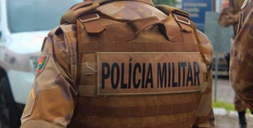 Traficante é preso e quase meio quilo de maconha é apreendido em Sombrio