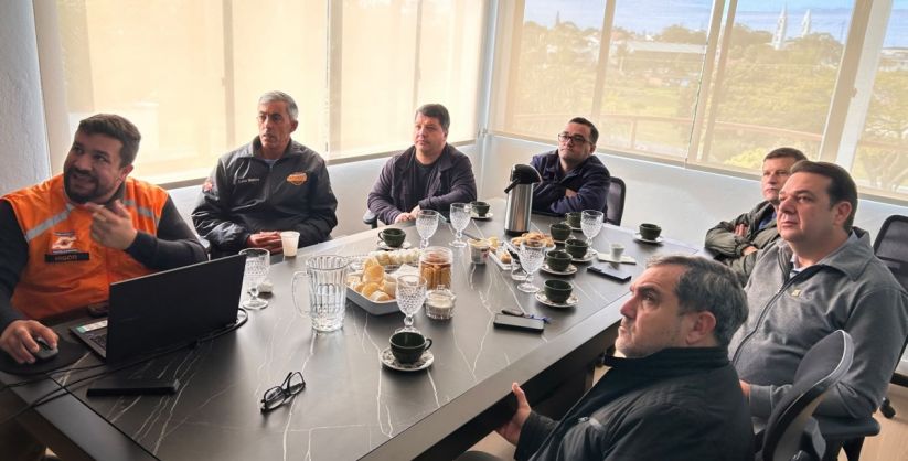 Municípios da AMESC alinham ação conjunta para limpeza de rios e prevenção aos impactos do El Niño