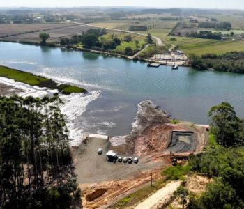 4ª Ponte avança: Tiago Zilli e Cesar Cesa acompanham de perto obra que vai transformar Araranguá