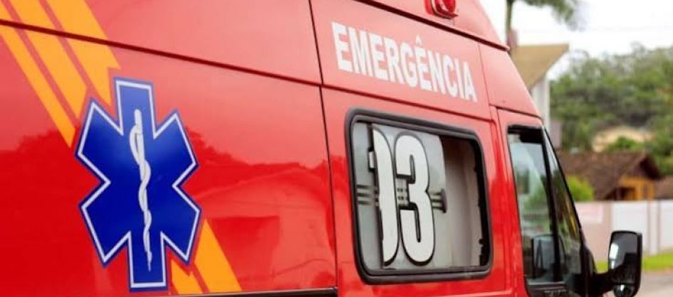 Motociclista fica ferido em acidente de trânsito em Araran...