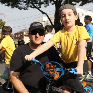 Mais de 300 pessoas reunidas no Passeio Ciclístico da Família Futurão