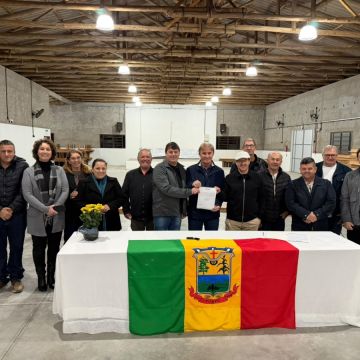 Prefeitura na Comunidade chega à Nova Esperança com anúncio de obras e investimentos