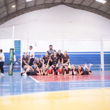 Sombrio se destaca na Regional da Olesc e handebol feminino garante vaga para etapa estadual