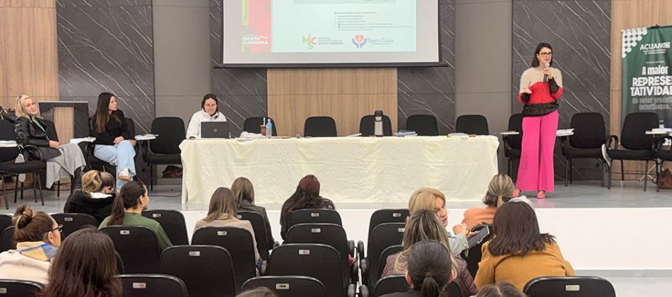 Jacinto Machado recebe secretários de Saúde da Amesc