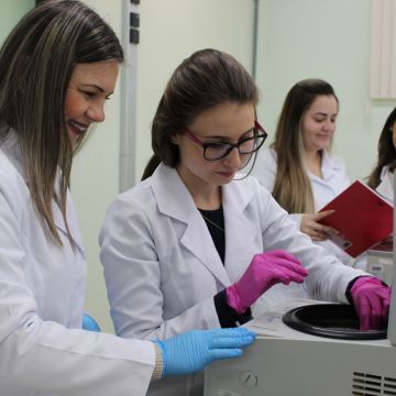 Unesc representa Santa Catarina na premiação nacional “Para Mulheres na Ciência”