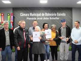 REURB: Prefeitura de Balneário Gaivota entrega 64 matrículas a famílias do Núcleo Balneário do Sol