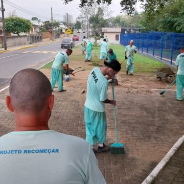 Projeto Recomeçar amplia ações de limpeza e zeladoria em Araranguá