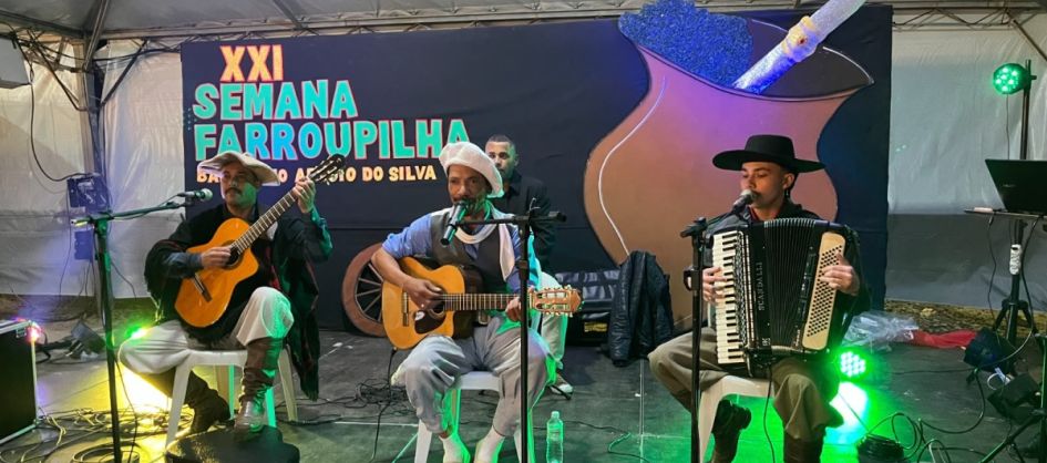 Prefeitura abre credenciamento para cantores e bandas que d...