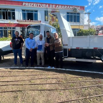 Araranguá amplia estrutura municipal com novos veículos