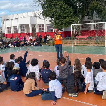 Programa Defesa Civil na Escola