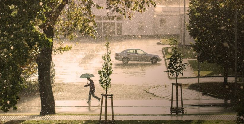 Fim de semana pode ter chuva extrema no Sul de SC; simulações apontam até 300 milímetros