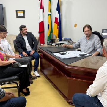 Adear apresenta demandas e avança em projeto para nova sede em Araranguá