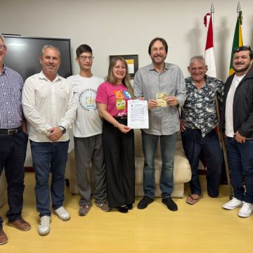 Adear apresenta demandas e avança em projeto para nova sede em Araranguá