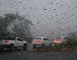 Temporais avançam por Santa Catarina e chuva ganha força entre domingo e segunda