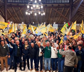 Com salão lotado, deputado Tiago Zilli dá início à campanha em Praia Grande