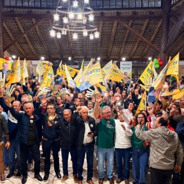 Com salão lotado, deputado Tiago Zilli dá início à campanha em Praia Grande