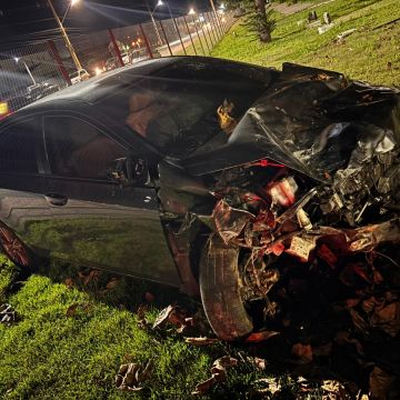 Colisão traseira deixa adolescente morta e outras três pessoas feridas em Criciúma
