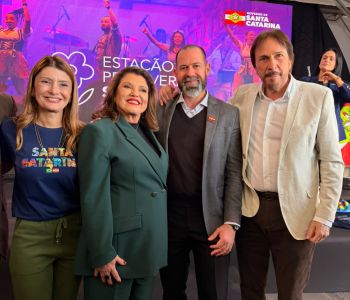 Embaixador Honorário de SC participa do lançamento da Estação Primavera