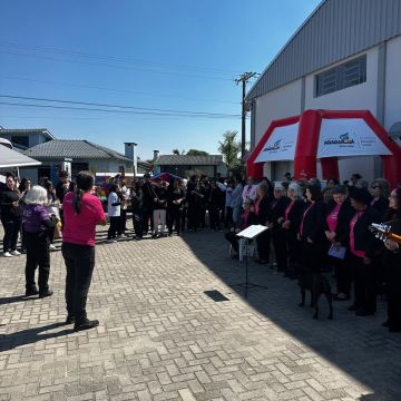 Araranguá realiza ação de conscientização com Ônibus Lilás
