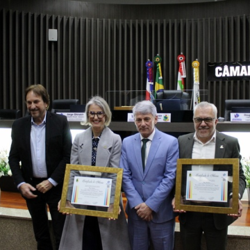 Unesc recebe Moção de Reconhecimento da Câmara de Vereadores pelos 58 anos de fundação e pelos sete anos em Araranguá