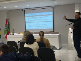 Sindilojas Araranguá define horário especial do comércio para o Natal