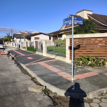 Trabalho de manutenção segue avançando em diferentes pontos de Araranguá