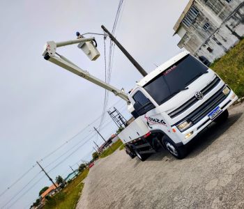 Mais 2,5 mil pontos de iluminação pública serão modernizados com LED em Araranguá