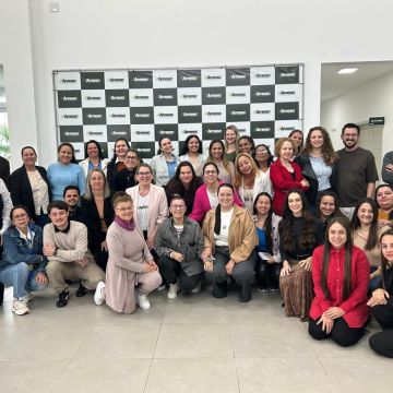 AMESC promove formação para educadores sociais e equipes técnicas dos serviços de acolhimento