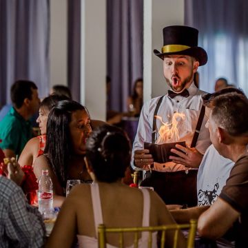 Mágico Maurício é atração especial do Sábado Mais de Dia das Crianças em Araranguá