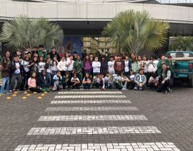 Projeto proporciona tarde de cinema para crianças e adolescentes de Maracajá