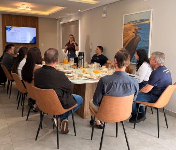 Café com a Presidente aproxima associados e apresenta a força da CDL de Araranguá