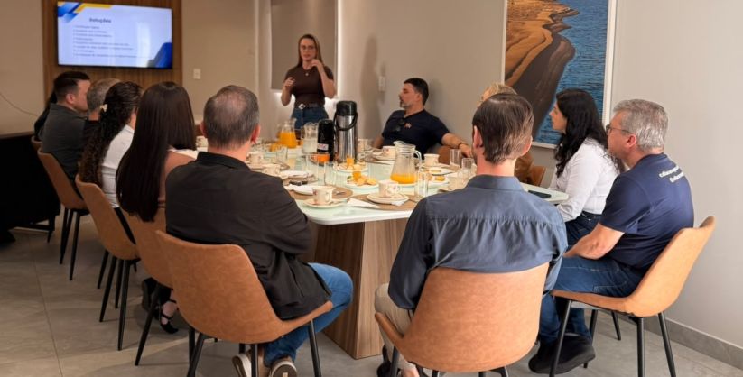 Café com a Presidente aproxima associados e apresenta a força da CDL de Araranguá