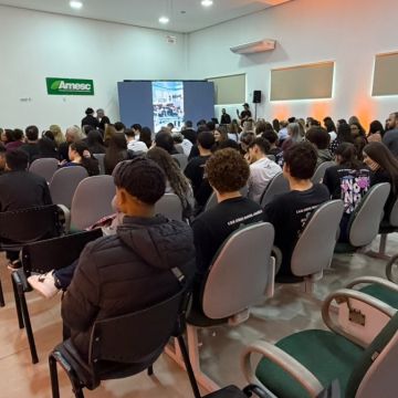 Araranguá registra avanço histórico no IDEB e reconhece escolas e profissionais da rede municipal