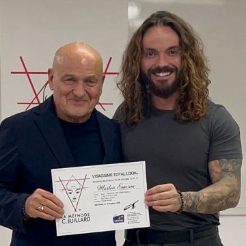Cabeleireiro de Araranguá participa de formação com referência mundial do visagismo em São Paulo
