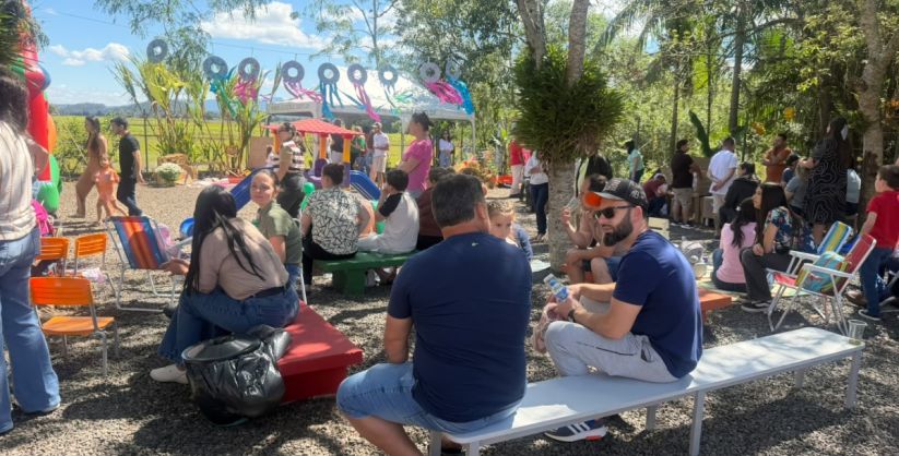 Festa da Família promove integração entre escola e comunidade em Turvo