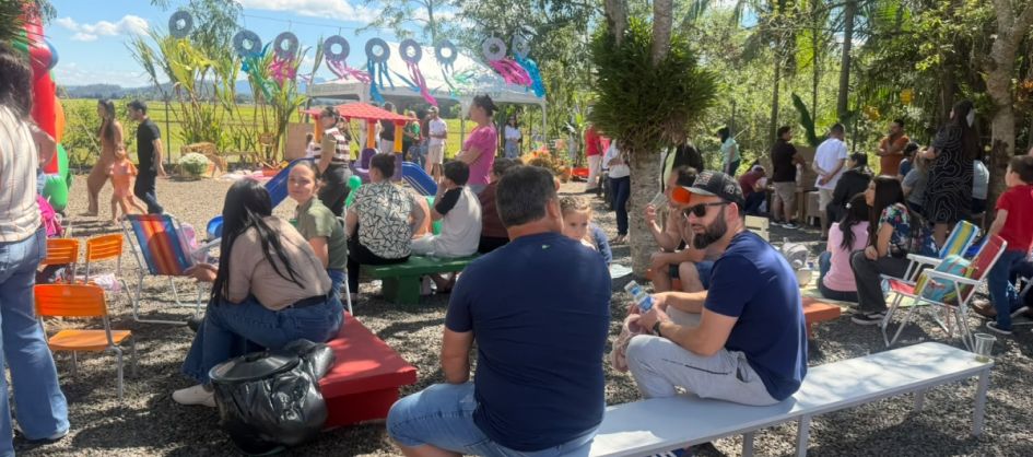 Festa da Família promove integração entre escola e comun...