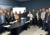 Equipe técnica da Secretaria de Desenvolvimento Social apresenta serviços realizados em reunião com vereadores