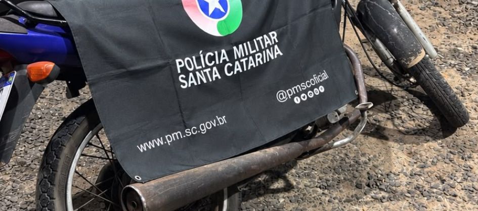 Polícia Militar recupera motocicleta furtada em Araranguá