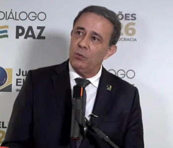 TRE-SC afirma que não recebeu comunicado sobre prorrogação da votação e mantém urnas encerradas