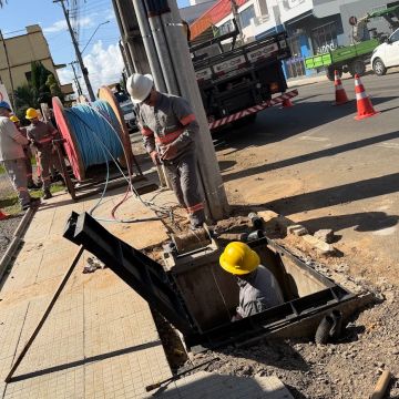 Avança implantação da primeira rede subterrânea de energia elétrica em Turvo