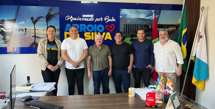 Reunião de alinhamento organiza o Amanhecer com Deus em Balneário Arroio do Silva